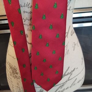 Johnny Appleseed's Christmas Tree Tie!